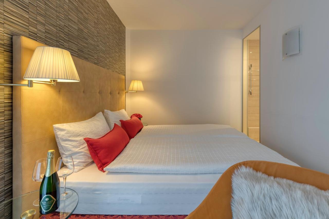 Hotel Sporting Trento Esterno foto
